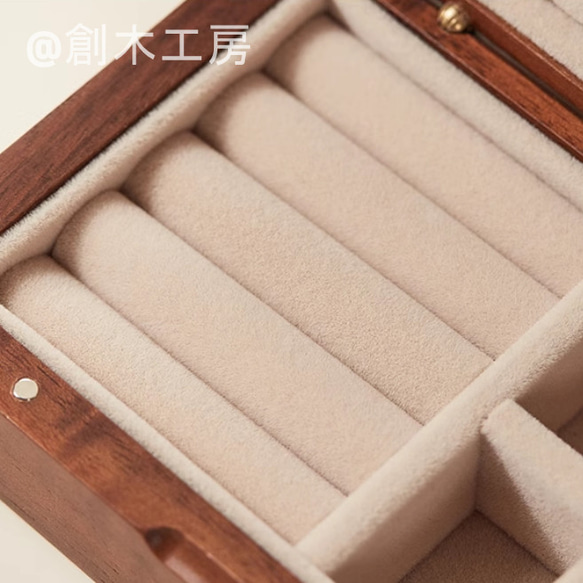 携帯用のminiアクセサリーケース 木製 ジュエリーケース 小さい 持ち運び 小物入れ コンパクト ミニサイズ 8枚目の画像