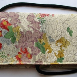 ７７３８　花柄の着物で作った和風財布・ポーチ 3枚目の画像