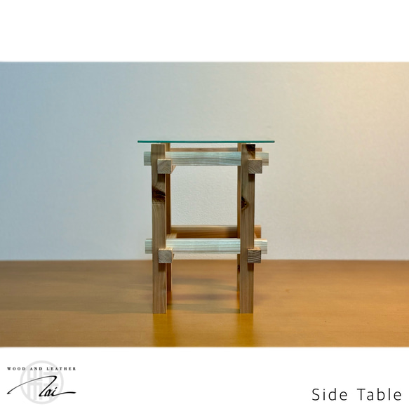 サイドテーブル/ベッドサイドテーブル/ソファテーブル/ナイトテーブル/杉/無垢材/ガラス 2枚目の画像