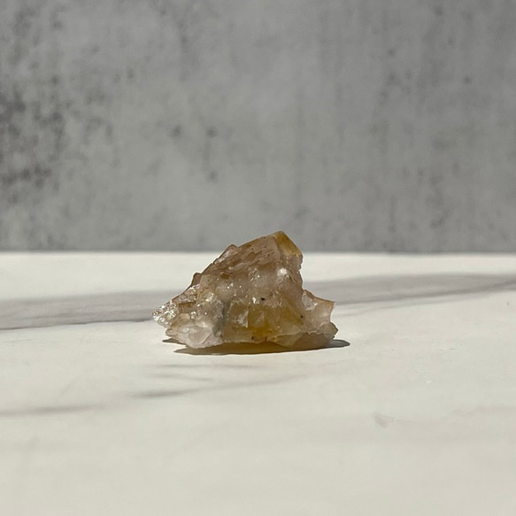 スペイン産【イエローフローライト】クラスター 鉱物 天然石 8枚目の画像