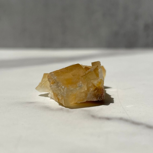 スペイン産【イエローフローライト／Yellow Fluorite】鉱物 天然石 5枚目の画像