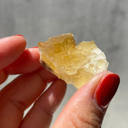 スペイン産【イエローフローライト／Yellow Fluorite】鉱物 天然石 11枚目の画像