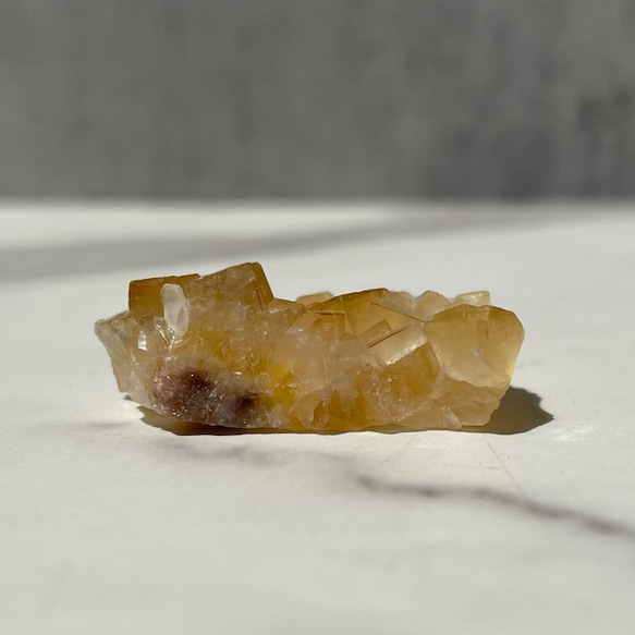 スペイン産【イエローフローライト／Yellow Fluorite】鉱物 天然石 6枚目の画像