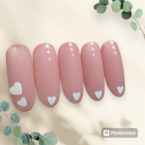 ♡ネイルチップ／ピンク／マットコート／ドット／ハート／推し活  