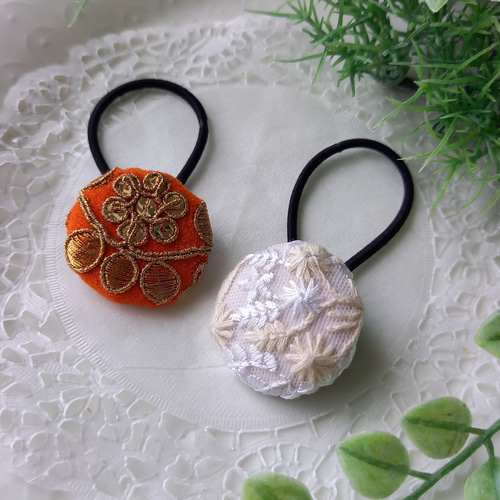 一部再販】インド刺繍リボンのくるみボタンヘアゴム No.1 ヘアゴム