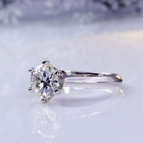 モアサナイト モアッサナイト ソリティア リング 指輪 6.5mm 1ct