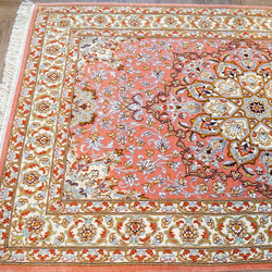 130×83cm【ペルシャ手織り絨毯 イスファハン産 　証明書付 】 9枚目の画像