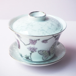 バタフライのオリエンタル蓋碗　❤中国茶　台湾茶　中国茶器　茶器　日本茶　湯呑み　ポーセラーツ　オリエンタル 3枚目の画像