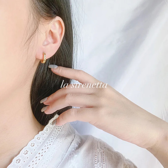 受注製作 フープ ピアス ＊ Roman numerals hoop pierce 3枚目の画像