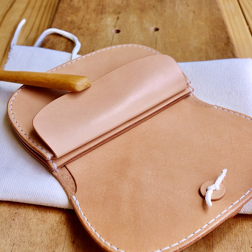 コンチョ付きミドルウォレット ミドルウォレット（コンチョ） 二つ折り財布 FC-014 二つ折り