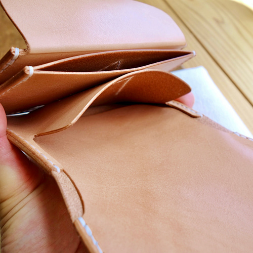 ミドルトラッカーウォレット シュリンク ブラスゴールドクロスコンチョ