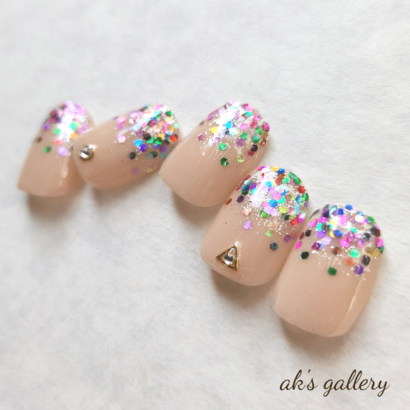 カラフルホログラムネイル ネイルチップ（つけ爪） ak's gallery