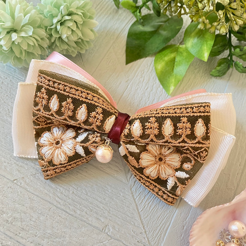 バレッタ インド刺繍 リボン パール付き 緑 茶 ゴールド 大きめ 花柄