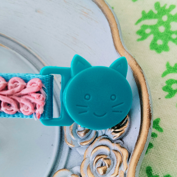 ゆめかわ メイド風 ねこちゃん用首輪 メイドカフェ レース ピンク ブルー 成猫用 Mサイズ 6枚目の画像