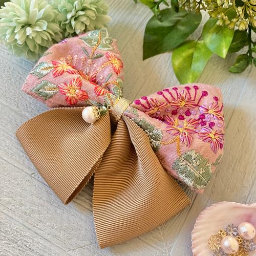 バレッタ インド刺繍 リボン パール ピンク 茶 ゴールド 大きめ 夏 
