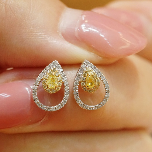 ピアス 天然イエローダイヤモンド K18 合計0.5ct 指輪・リング