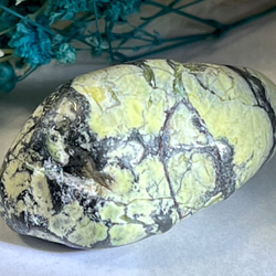 旅守り✨　サーペンティン　蛇紋石　原石　タンブル 2枚目の画像