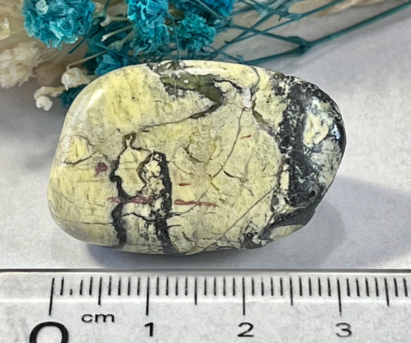 旅守り✨　サーペンティン　蛇紋石　原石　タンブル 4枚目の画像
