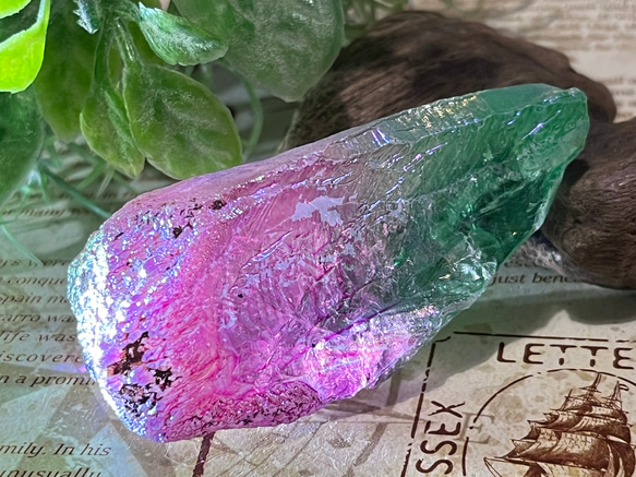 七色の夢໒꒱✨　オーラ　水晶　ラフストーン　原石　クリスタル 3枚目の画像