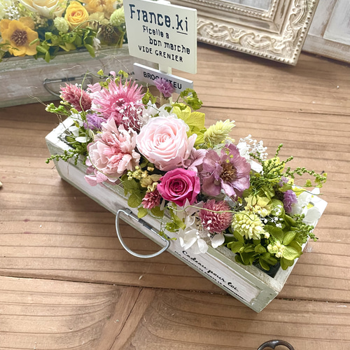 アレンジフラワー専用オーダーページ　プリザーブドフラワー　ギフト Amazon｜【手作りアレンジキット】プリザーブドフラワー 簡単