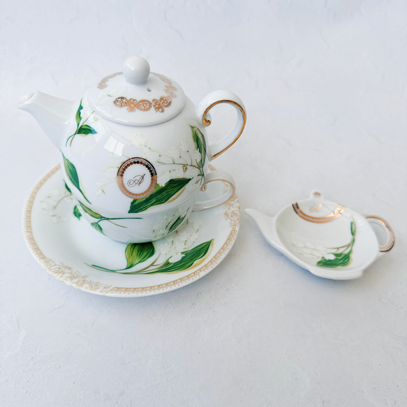 【新品/未使用】ポーセラーツ/小物入れ4点セット 新品/未使用】ポーセラーツ/ティーフォーワン、ポット型プレート