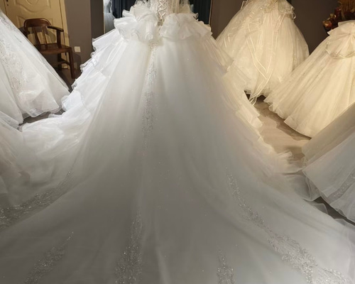 ドレス ミニ スクエアネック グレー ビジュー パーティー 結婚式 パーティードレス｜ミモレ丈｜スクエアネック｜レディース