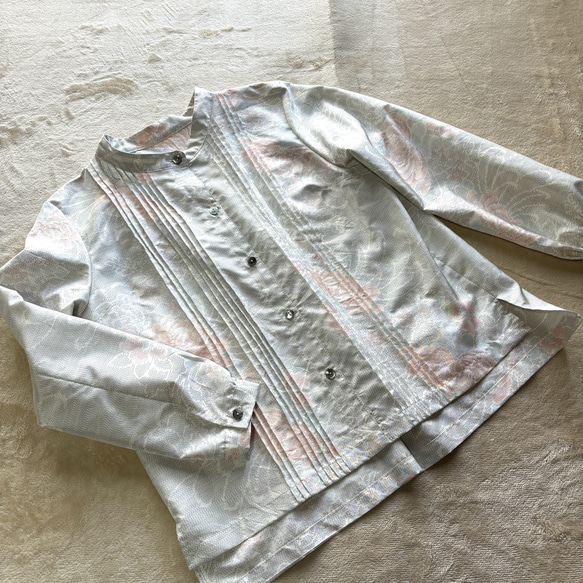 大島紬のピンタックブラウス　バンドカラー　着物リメイク 3枚目の画像