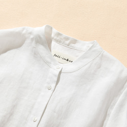 採用優質亞麻布料製成的襯衫，具有自然紋理 四分之三袖襯衫 白色 240503-1 第2張的照片