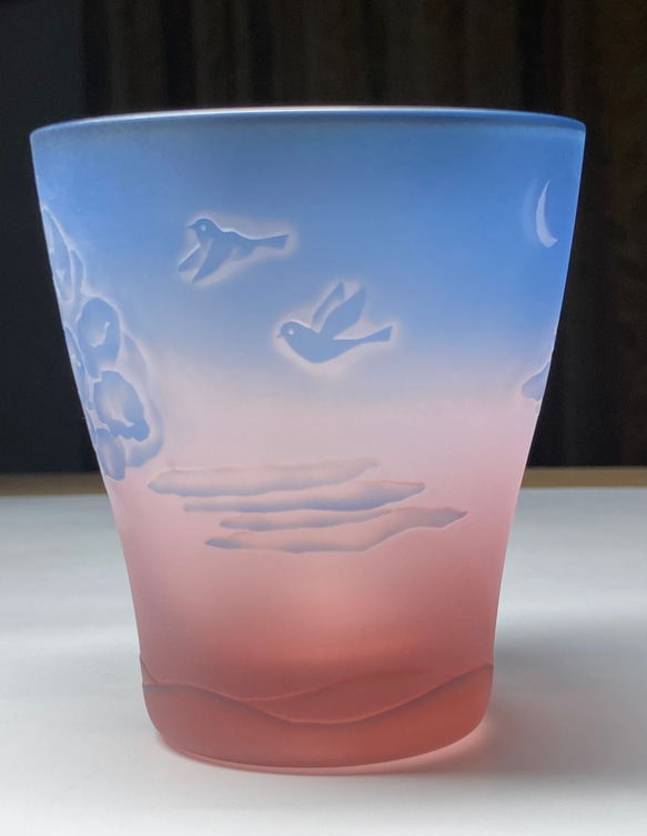 朝焼けのフリーグラス～明けの三日月 薄ピンク×青 （1個） グラス