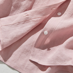 採用優質亞麻布料製成的襯衫，具有自然紋理 四分之三袖襯衫 淺粉色 240503-4 第6張的照片