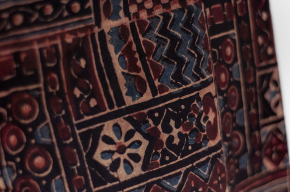 木版プリント コットン キュロット インド綿 ショートパンツ 草木染め インディゴ染め 木版プリント キュロット - 幾何学模様 8枚目の画像