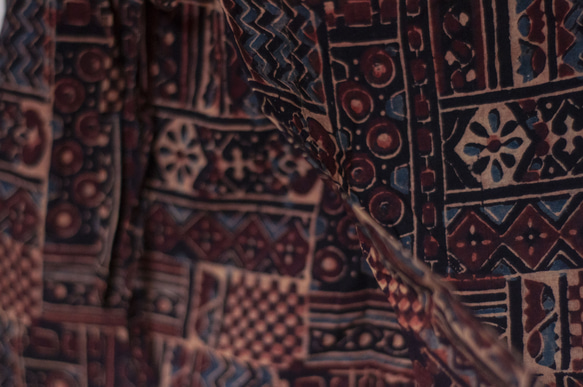 木版プリント コットン キュロット インド綿 ショートパンツ 草木染め インディゴ染め 木版プリント キュロット - 幾何学模様 10枚目の画像