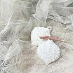 アラベスク柄 オーナメント ◇ アロマストーン 2枚目の画像