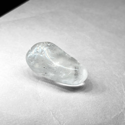 Minas Gerais crystal tumble/ミナスジェライス州水晶タンブル 13：ミルキー(レインボーあり) 2枚目の画像
