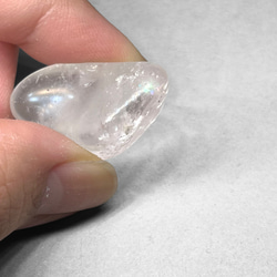Minas Gerais crystal tumble/ミナスジェライス州水晶タンブル 13：ミルキー(レインボーあり) 6枚目の画像