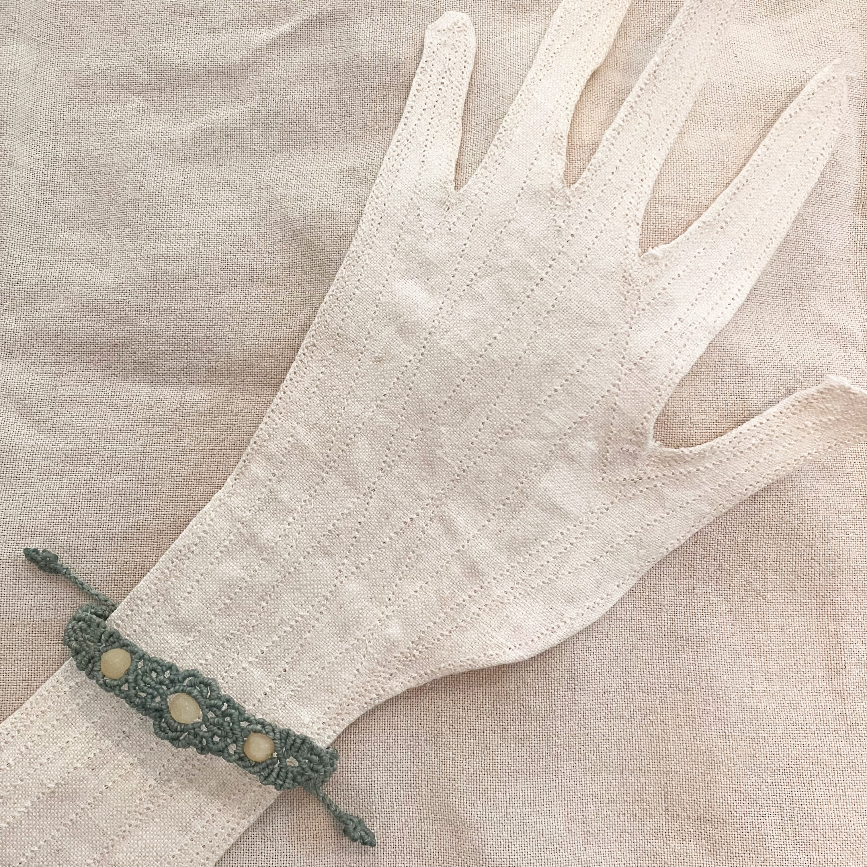 ＊マクラメブレスレット＊　ブルー　イエロージェード・カレンシルバー　パワー　天然石　ストーン 8,360円