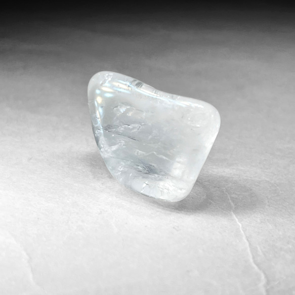 Minas Gerais crystal tumble/ミナスジェライス州水晶タンブル 14：ミルキー(レインボーあり) 5枚目の画像