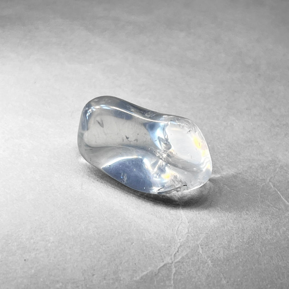 Minas Gerais crystal tumble / ミナスジェライス州水晶タンブル 15：ミルキー(2個セット) 3枚目の画像