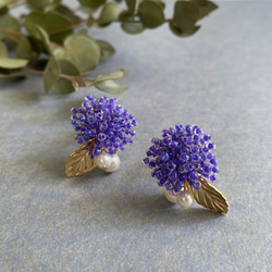 送料無料母の日ギフト「紫陽花」ビーズフラワーピアス/イヤリング col