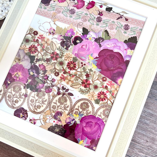 華やか！薔薇とインド刺繍リボンの押し花アート額 その他アート 神戸