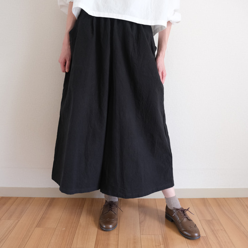 オールシーズン ガウチョワイドパンツ ブラック しわ加工 キュロット