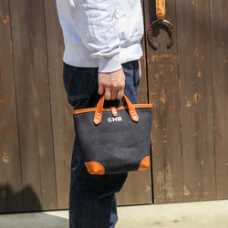 【2way】デニムと本革のミニトート　ショルダー対応　トートバッグ　ランチトート　デニムトート　本革　肩掛け 2枚目の画像