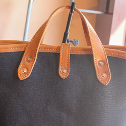 【2way】デニムと本革のミニトート　ショルダー対応　トートバッグ　ランチトート　デニムトート　本革　肩掛け 7枚目の画像