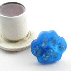 ニャンコクォーツが今もなお望んでいるのは、ニャンコだけに平和です♪<タイタックピン>TC003 2枚目の画像