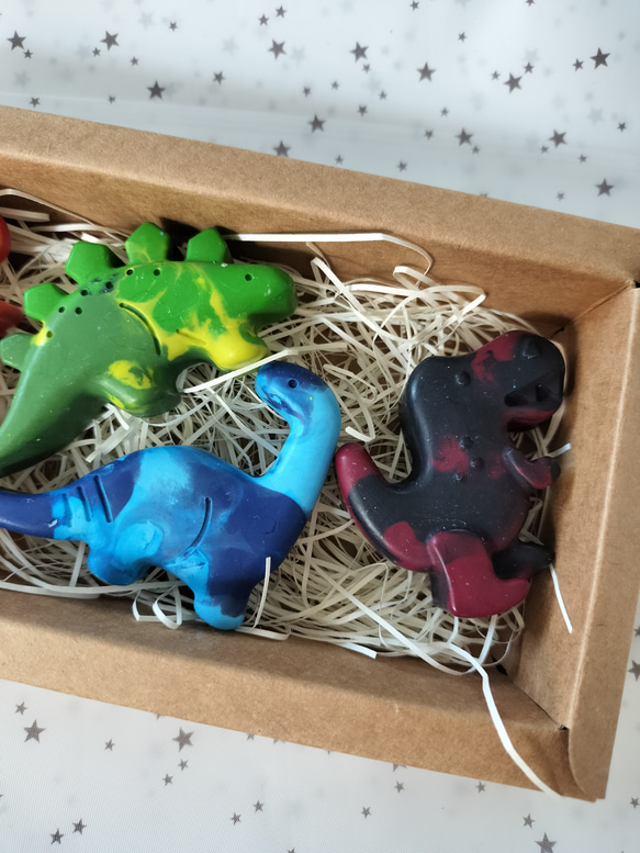 恐竜クレヨンセット＊誕生日プレゼント出産祝い男の子知育玩具 4枚目の画像