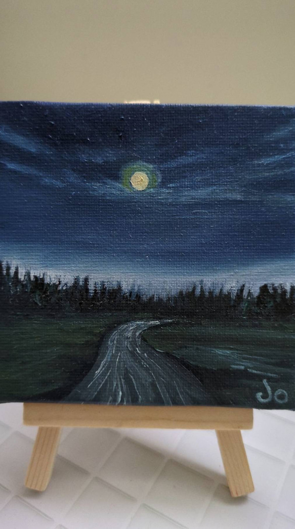 【手描きの油絵】月夜に照らされる長い道 1枚目の画像