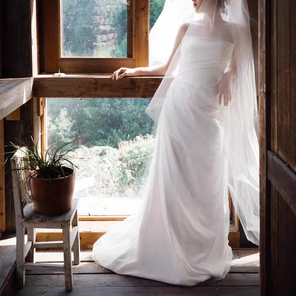 フランス式の  ベアトップ  ウエディングドレス  花嫁の高級感サテンのシンプルな気質 マーメイドライン //H016 3枚目の画像
