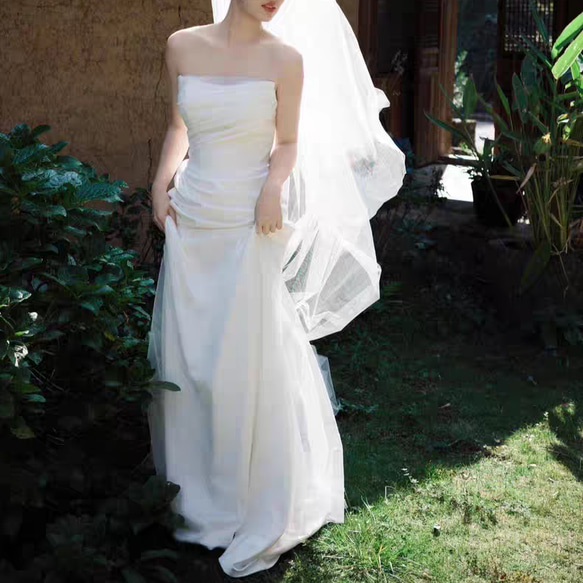 フランス式の  ベアトップ  ウエディングドレス  花嫁の高級感サテンのシンプルな気質 マーメイドライン //H016 6枚目の画像