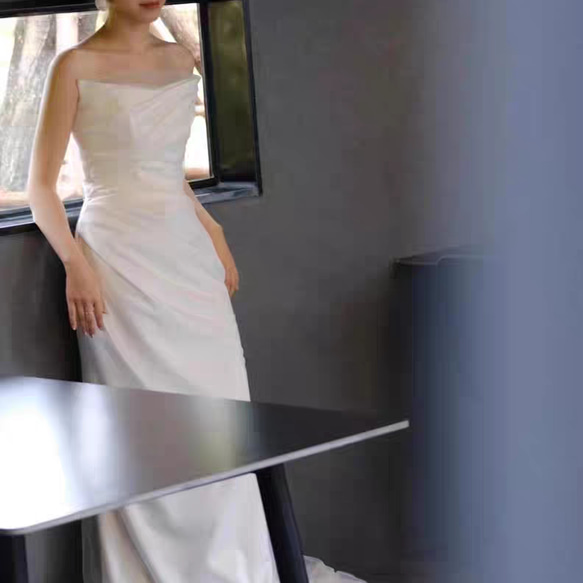 フランス式の  ベアトップ  ウエディングドレス  花嫁の高級感サテンのシンプルな気質 マーメイドライン //H016 7枚目の画像