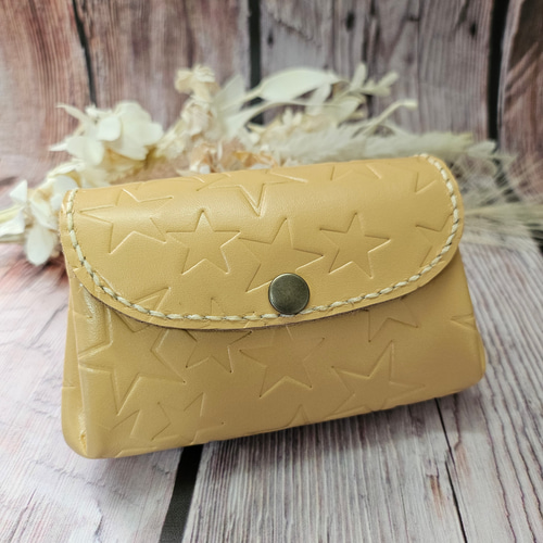お札折らない 星柄型押し革 アコーディオンポーチ ミニ財布 イエロー  